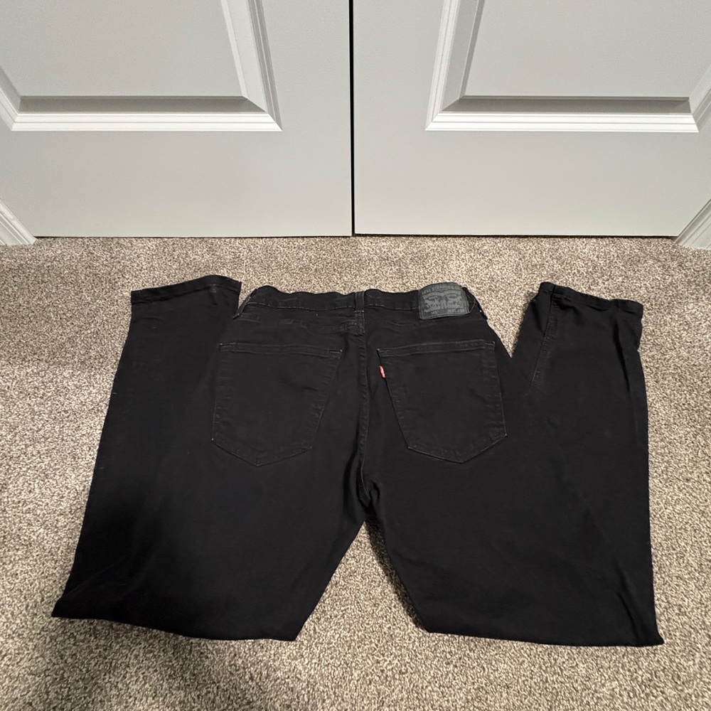 541 Levi's Charcoal Denim Jeans